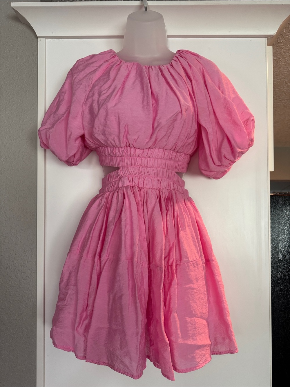 Vici Pink Puff-Sleeve Cut Out Dress
